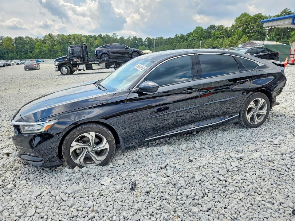 2018 Honda Accord მანქანა იყიდება აუქციონზე, vin: 1HGCV1F47JA077671, აუქციონის ნომერი: 66203256