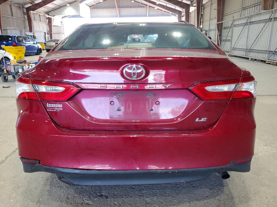 2018 Toyota Camry მანქანა იყიდება აუქციონზე, vin: 4T1B11HK0JU525826, აუქციონის ნომერი: 66097466