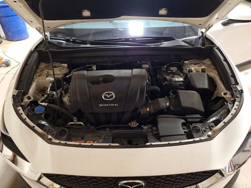 65387376 :رقم المزاد ، 3MVDMBAL4MM219927 vin ، 2021 Mazda Cx-30 مزاد بيع