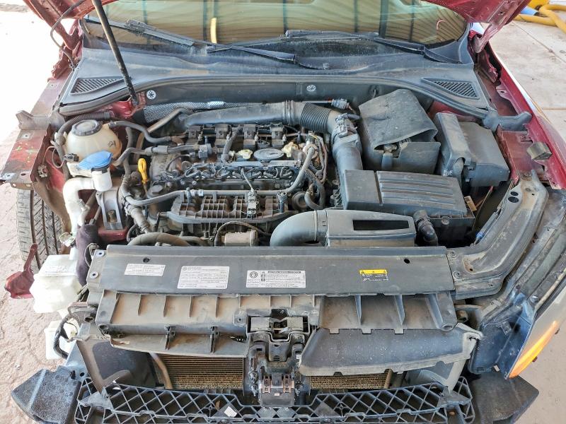 65035546 :رقم المزاد ، 1VWAA7A3XJC001169 vin ، 2018 Volkswagen Passat مزاد بيع