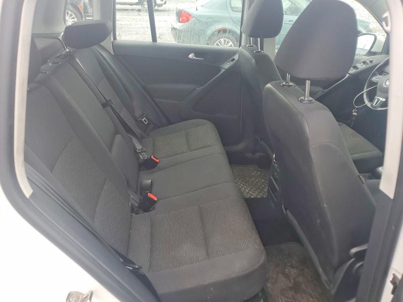 2013 Volkswagen Tiguan მანქანა იყიდება აუქციონზე, vin: WVGJV3AX1DW621295, აუქციონის ნომერი: 63477046