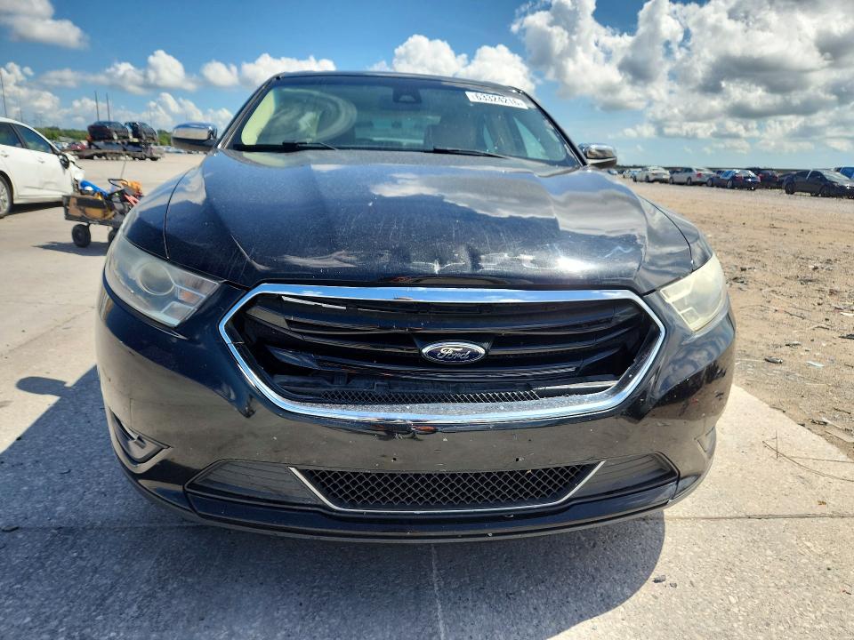 63324216 :رقم المزاد ، 1FAHP2F88EG187094 vin ، 2014 Ford Taurus مزاد بيع