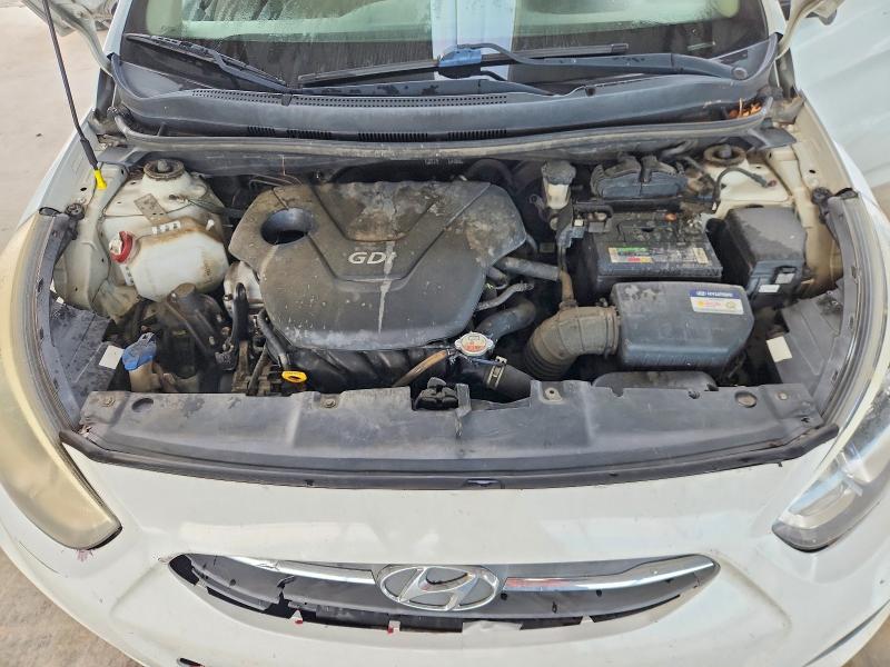 64616066 :رقم المزاد ، KMHCT4AE1GU165477 vin ، 2016 Hyundai Accent مزاد بيع