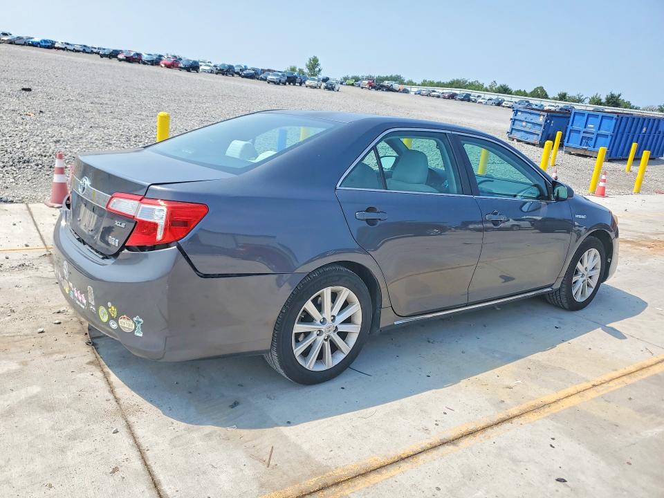 Aukcja sprzedaży 2012 Toyota Camry Hybrid, vin: 4T1BD1FKXCU010846, numer aukcji: 64605436