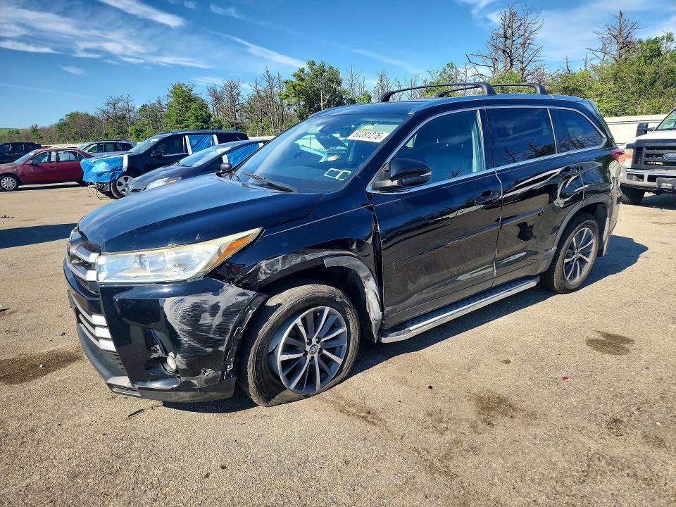 Aukcja sprzedaży 2017 Toyota Highlander, vin: 5TDJZRFH0HS462322, numer aukcji: 63391276