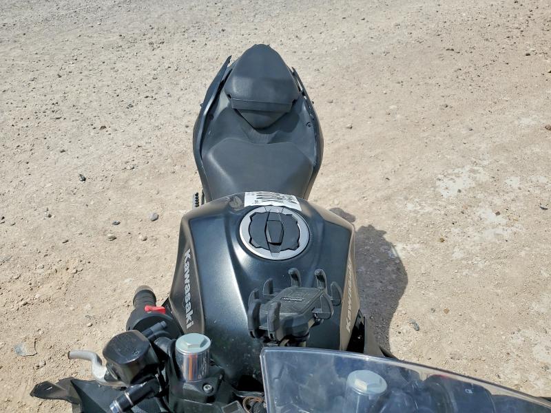 65146606 :رقم المزاد ، ML5EXGH19TDA88354 vin ، 2026 Kawasaki Ex500 مزاد بيع