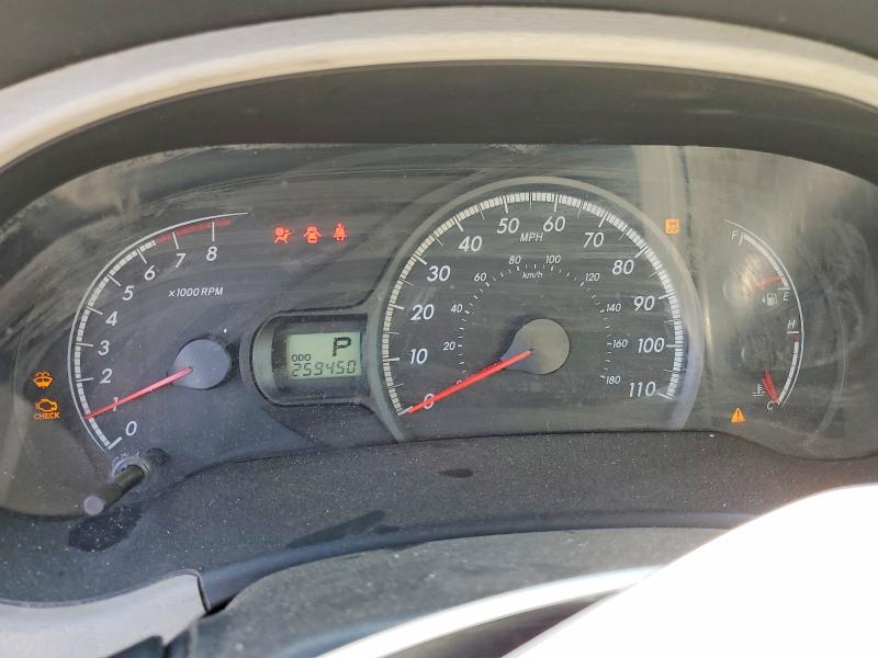 63686756 :رقم المزاد ، 5TDKK3DC4BS020387 vin ، 2011 Toyota Sienna مزاد بيع