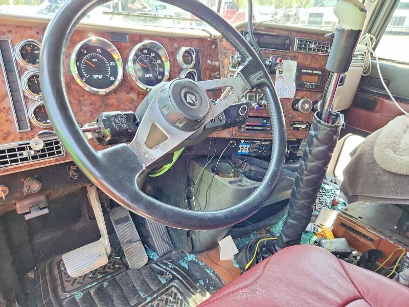 65904046 :رقم المزاد ، 2HSFHAMR9XC079583 vin ، 1999 International 9000 مزاد بيع