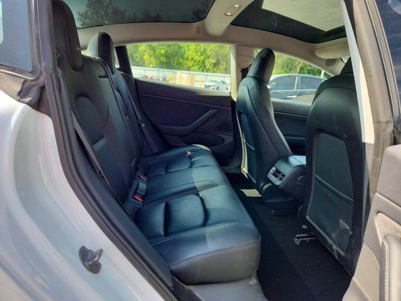 64443996 :رقم المزاد ، 5YJ3E1EB4LF618233 vin ، 2020 Tesla Model 3 مزاد بيع
