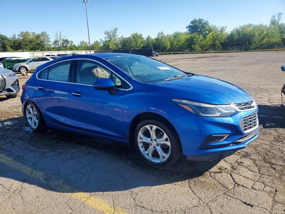 65904366 :رقم المزاد ، 3G1BF6SM5HS508598 vin ، 2017 Chevrolet Cruze مزاد بيع