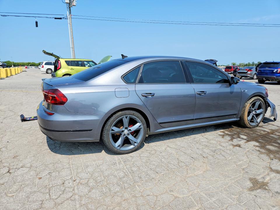 Продаж на аукціоні авто 2018 Volkswagen Passat, vin: 1VWJM7A36JC033513, номер лоту: 64443756