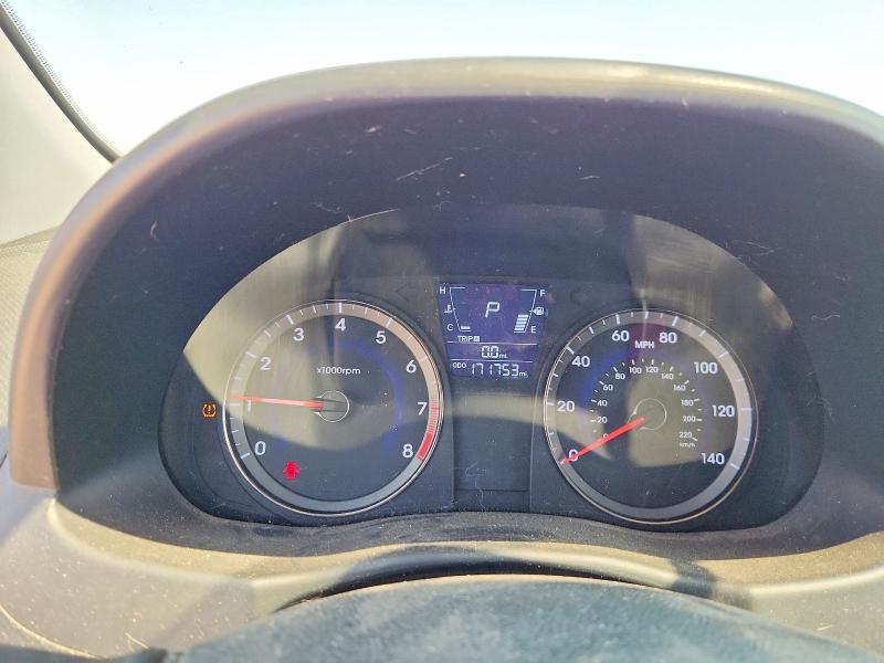 62880746 :رقم المزاد ، KMHCT5AE8CU037723 vin ، 2012 Hyundai Accent مزاد بيع