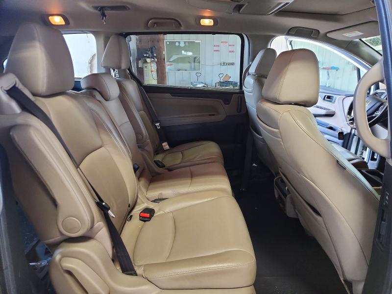 63314496 :رقم المزاد ، 5FNRL6H77JB085506 vin ، 2018 Honda Odyssey مزاد بيع