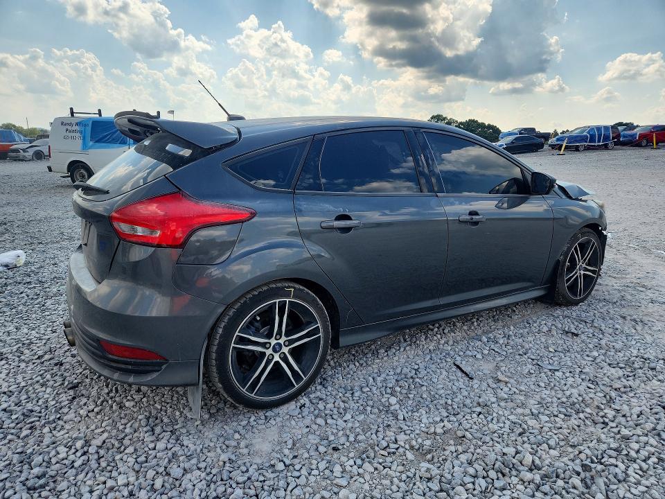 2017 Ford Focus მანქანა იყიდება აუქციონზე, vin: 1FADP3L98HL322488, აუქციონის ნომერი: 66775946