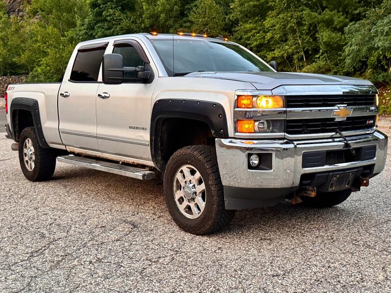 65583956 :رقم المزاد ، 1GC1KWE84FF133897 vin ، 2015 Chevrolet Silverado مزاد بيع
