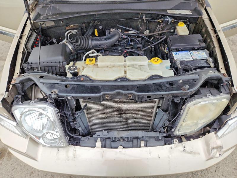 67239946 :رقم المزاد ، 1J4PN2GK3AW168825 vin ، 2010 Jeep Liberty مزاد بيع