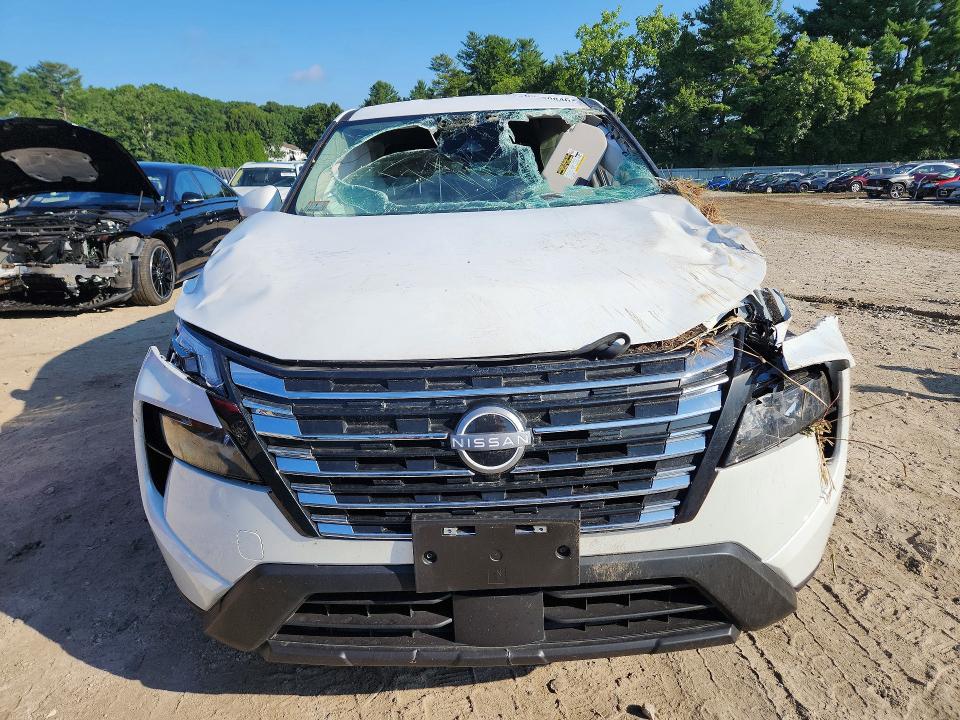 65620846 :رقم المزاد ، JN8BT3BB4SW413091 vin ، 2025 Nissan Rogue مزاد بيع