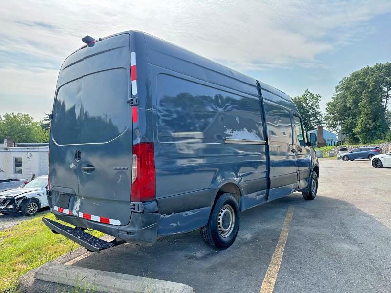 62896616 :رقم المزاد ، WD4PF1CD4KT012340 vin ، 2019 Mercedes-benz Sprinter مزاد بيع
