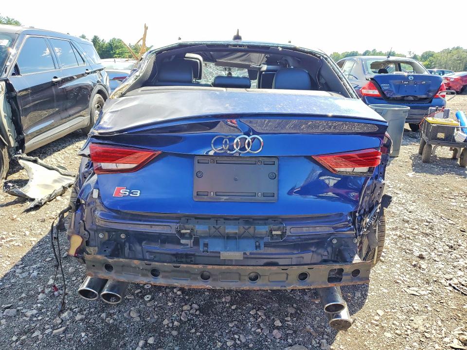 63322166 :رقم المزاد ، WAUB1GFF0KA124144 vin ، 2019 Audi S3 مزاد بيع