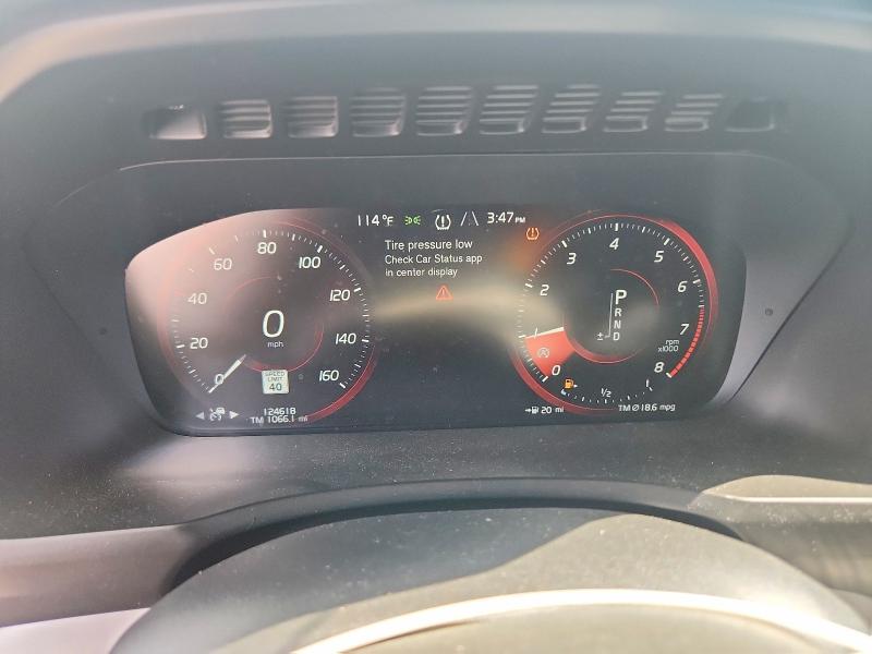 Aukcja sprzedaży 2017 Volvo Xc90, vin: YV4A22PK9H1115703, numer aukcji: 64069206