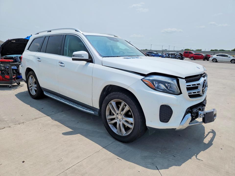 63769886 :رقم المزاد ، 4JGDF6EE0HA819681 vin ، 2017 Mercedes-benz Gls مزاد بيع