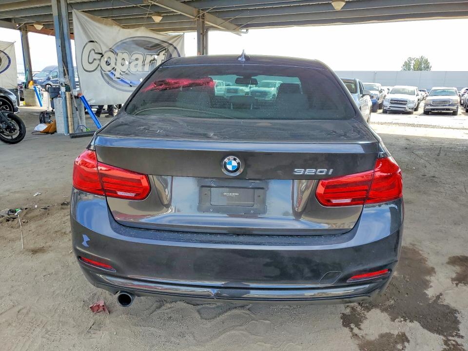 Aukcja sprzedaży 2016 Bmw 320, vin: WBA8A9C55GK616624, numer aukcji: 65413936