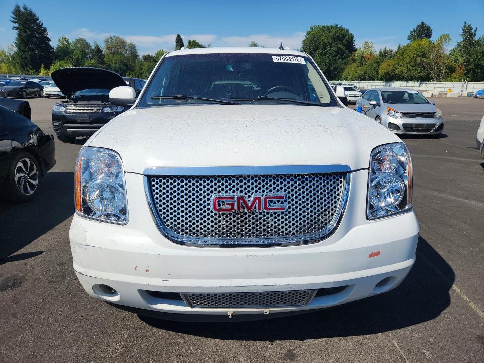 Продажа на аукционе авто 2008 Gmc Yukon Xl, vin: 1GKFK66888J214636, номер лота: 67003916