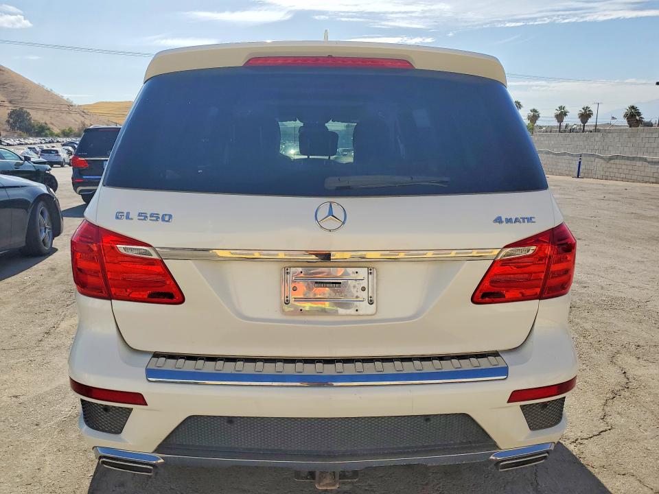 Продажа на аукционе авто 2015 Mercedes-benz Gl, vin: 4JGDF7DEXFA544969, номер лота: 61901886