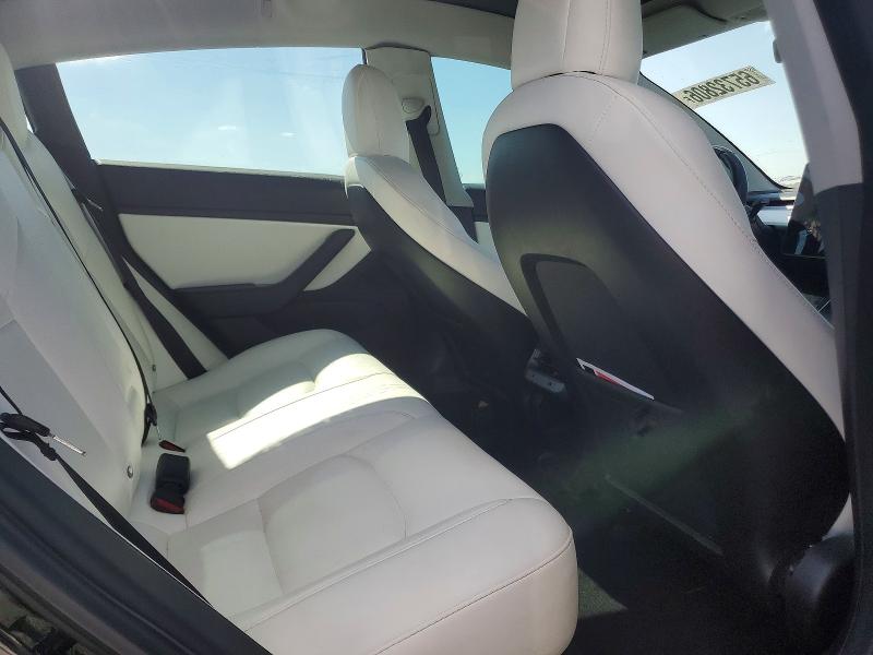 Продажа на аукционе авто 2018 Tesla Model 3, vin: 5YJ3E1EB1JF171082, номер лота: 65732806