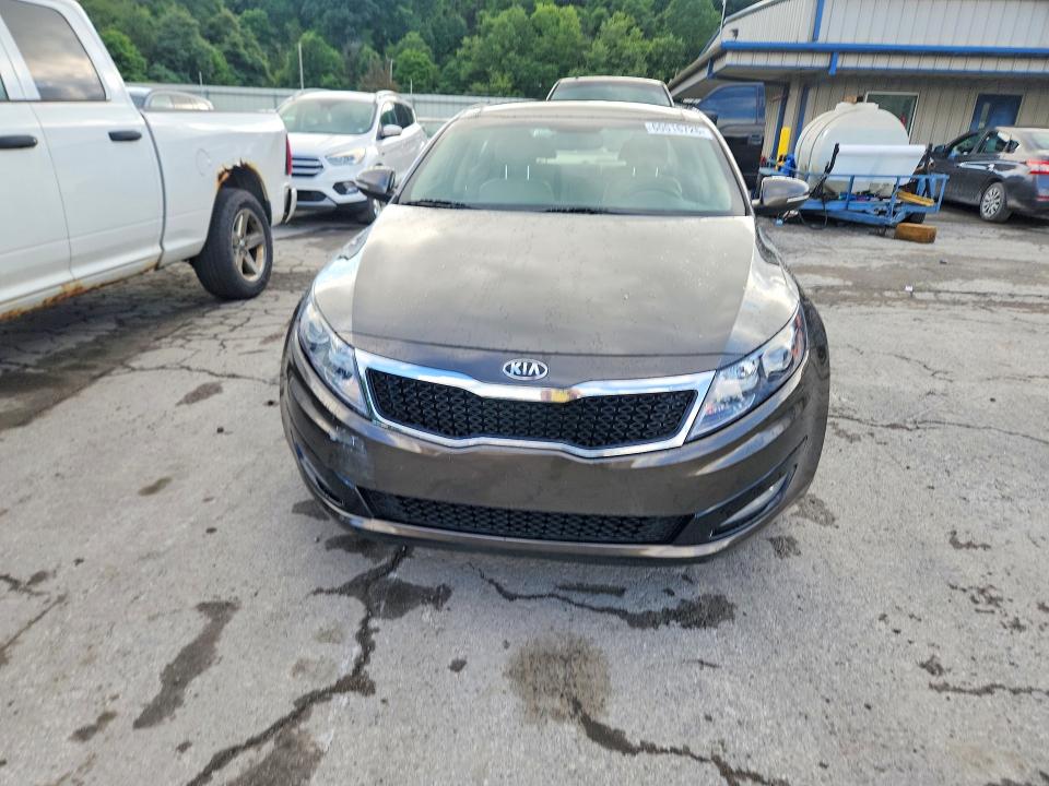 2013 Kia Optima მანქანა იყიდება აუქციონზე, vin: 5XXGN4A70DG216227, აუქციონის ნომერი: 60016726