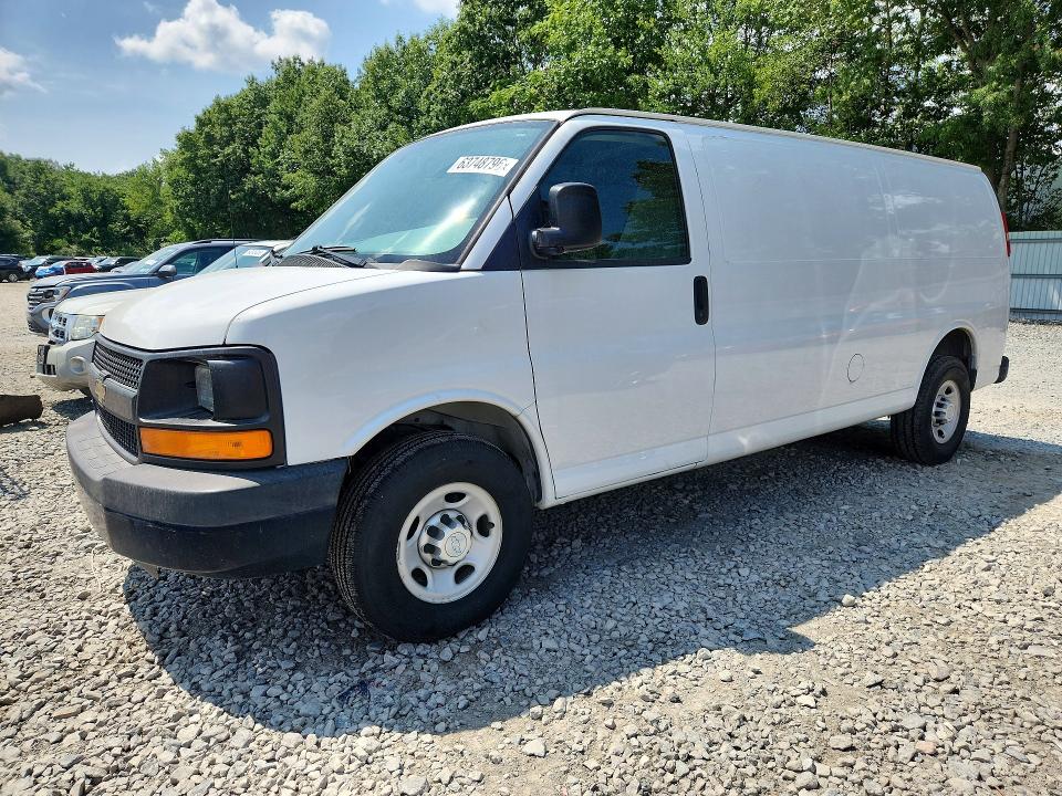 63748796 :رقم المزاد ، 1GCZGUCFXF1102094 vin ، 2015 Chevrolet Express G3500 مزاد بيع