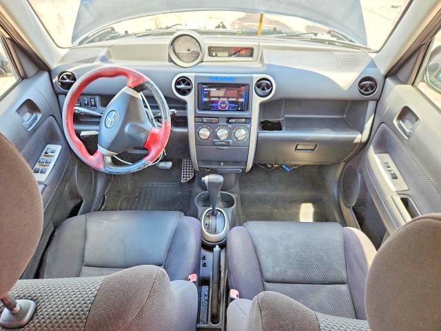63529516 :رقم المزاد ، JTLKT324840147534 vin ، 2004 Scion Xb مزاد بيع