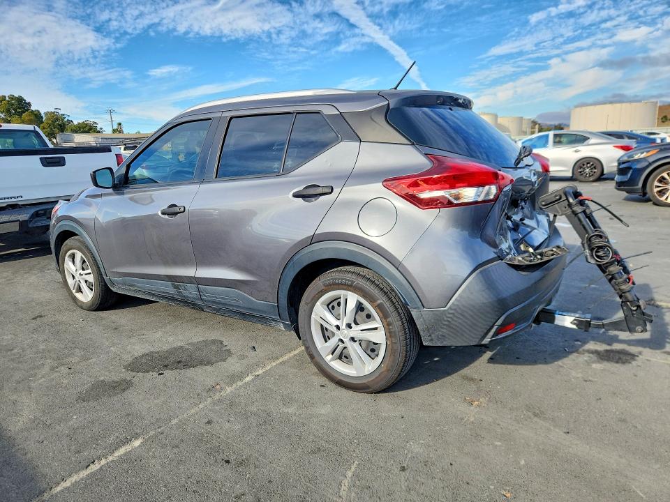 66306336 :رقم المزاد ، 3N1CP5CU5KL564983 vin ، 2019 Nissan Kicks مزاد بيع