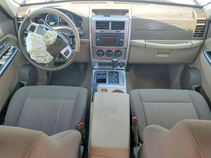 64301496 :رقم المزاد ، 1J8GN58K78W129924 vin ، 2008 Jeep Liberty مزاد بيع