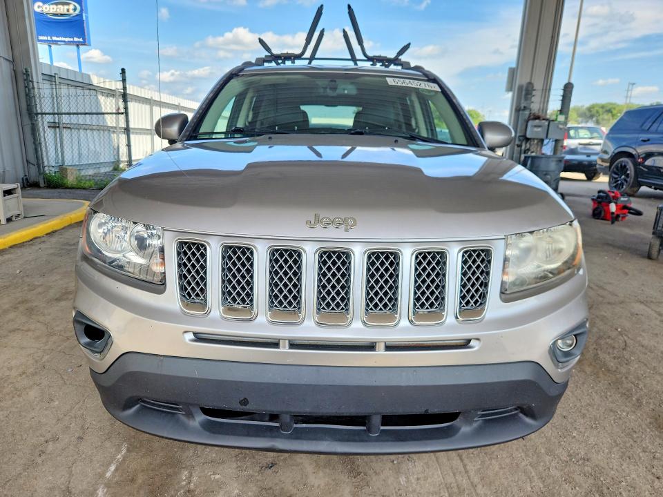 65645276 :رقم المزاد ، 1C4NJCEA2GD760651 vin ، 2016 Jeep Compass مزاد بيع