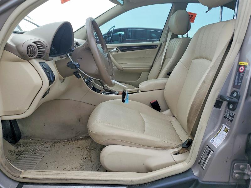 2007 Mercedes-benz C მანქანა იყიდება აუქციონზე, vin: WDBRF56H17F857756, აუქციონის ნომერი: 64385496
