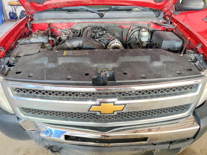 64079376 :رقم المزاد ، 1GCRKSE31BZ172861 vin ، 2011 Chevrolet Silverado مزاد بيع