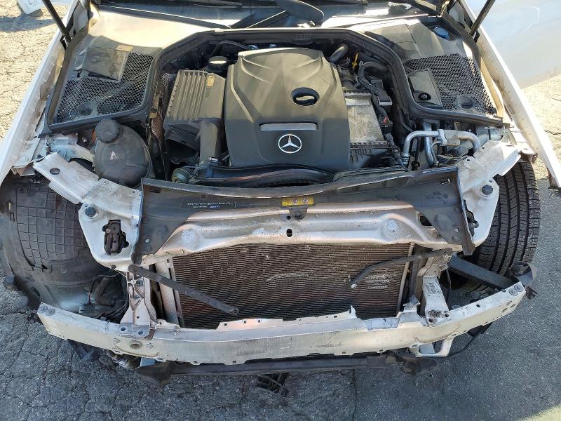 63249026 :رقم المزاد ، 55SWF4JB1GU163234 vin ، 2016 Mercedes-benz C مزاد بيع