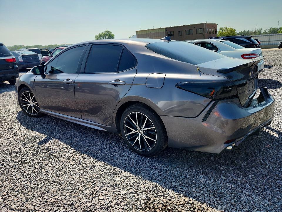 Продажа на аукционе авто 2024 Toyota Camry, vin: 4T1G11AK2RU878872, номер лота: 65587046