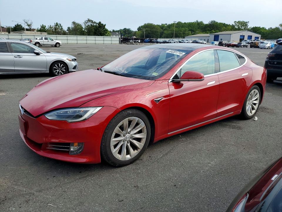 Auction sale of the 2016 Tesla Model S, vin: 5YJSA1E23GF168300, lot number: 64201716