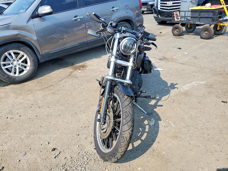 65201136 :رقم المزاد ، 1HD4CKM176K435259 vin ، 2006 Harley-davidson Xl883 مزاد بيع