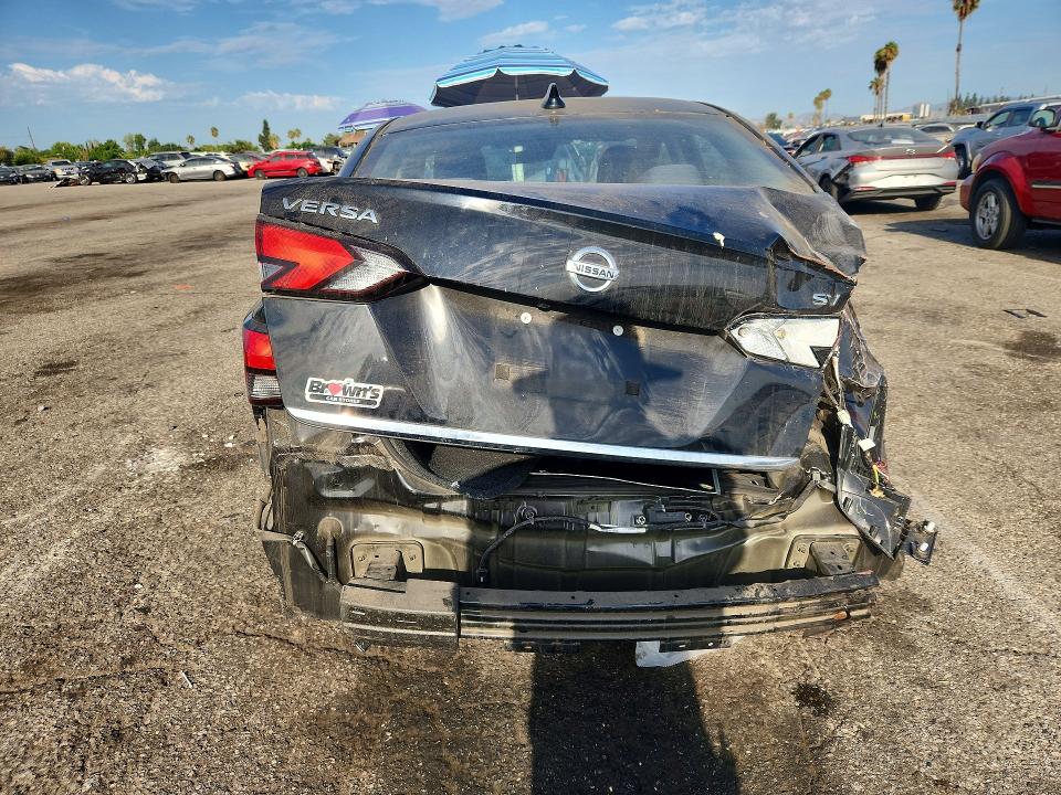 64416996 :رقم المزاد ، 3N1CN8EV2LL812136 vin ، 2020 Nissan Versa مزاد بيع