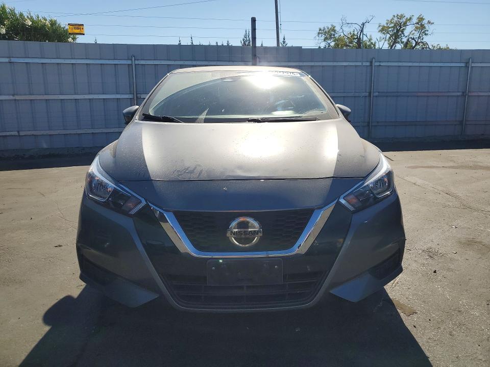 66942976 :رقم المزاد ، 3N1CN8EV6NL820274 vin ، 2022 Nissan Versa مزاد بيع