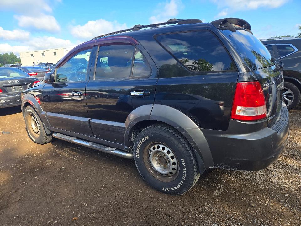 2004 Kia Sorento მანქანა იყიდება აუქციონზე, vin: KNDJC733045265469, აუქციონის ნომერი: 65149496