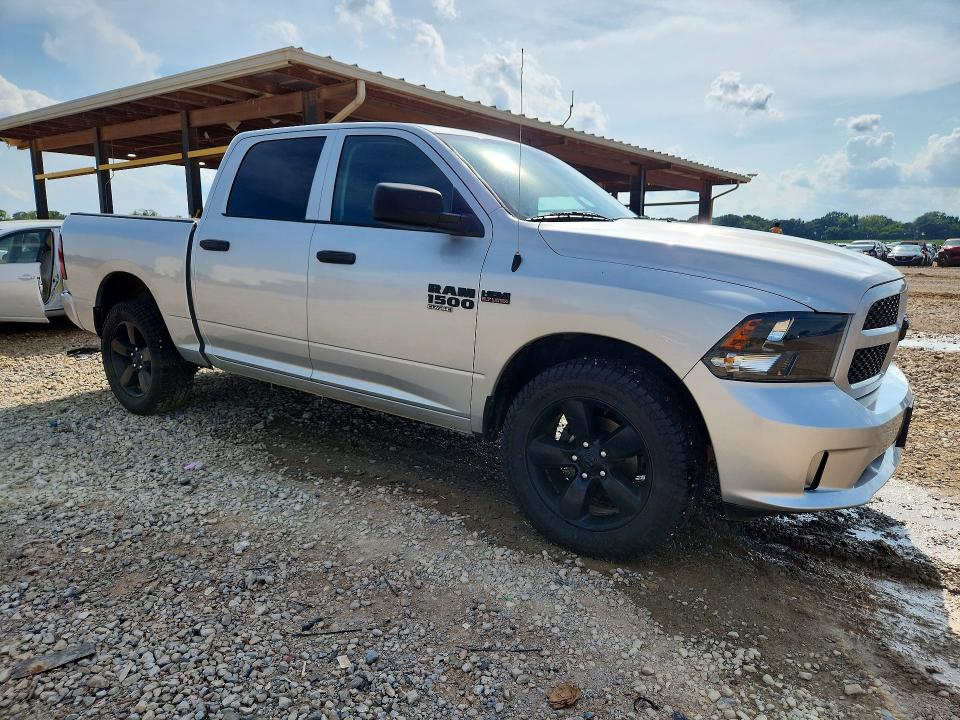 65894206 :رقم المزاد ، 1C6RR7KT0KS548558 vin ، 2019 Ram 1500 Classic مزاد بيع