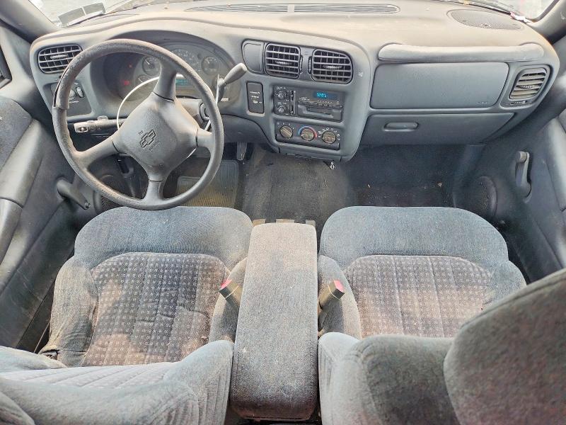 64330296 :رقم المزاد ، 1GCCS1941W8242664 vin ، 1998 Chevrolet S Truck مزاد بيع