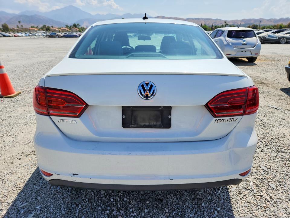 64474356 :رقم المزاد ، 3VW637AJ1DM251028 vin ، 2013 Volkswagen Jetta مزاد بيع