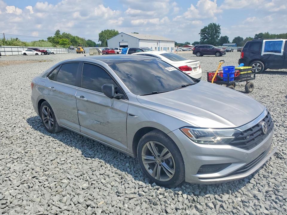 64321176 :رقم المزاد ، 3VWC57BU2MM038045 vin ، 2021 Volkswagen Jetta مزاد بيع