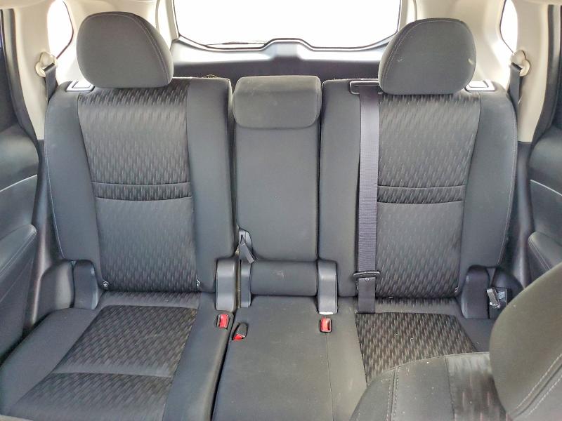 66071406 :رقم المزاد ، KNMAT2MV9JP560086 vin ، 2018 Nissan Rogue مزاد بيع