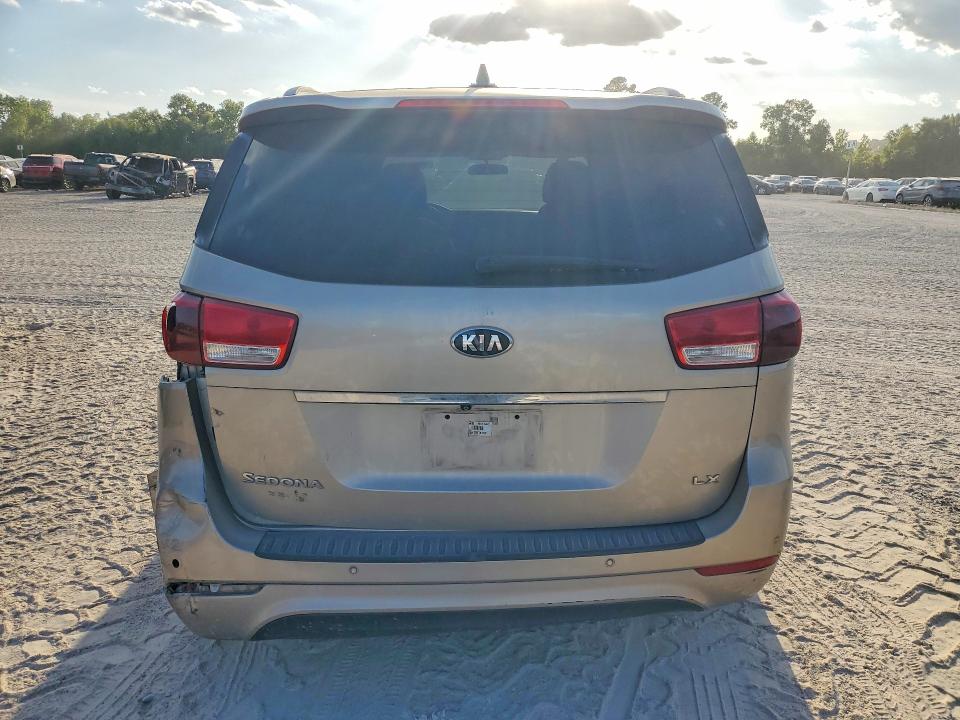 2016 Kia Sedona მანქანა იყიდება აუქციონზე, vin: KNDMB5C19G6111330, აუქციონის ნომერი: 65321946